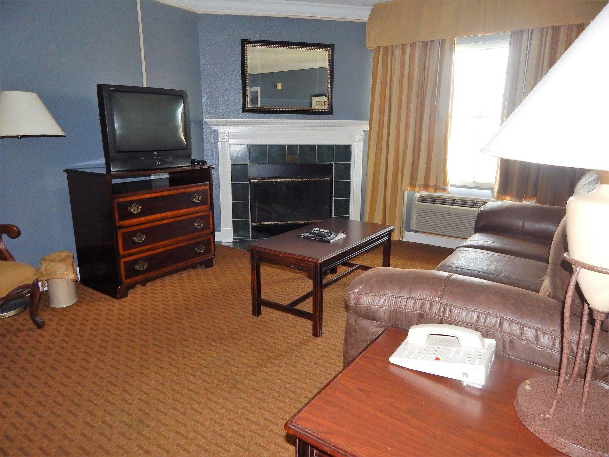 Richmond Suites Hotel Lake Charles Kültér fotó